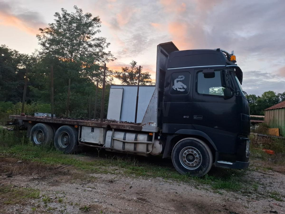 Volvo FH16 - 610 - Камион со платформа: слика 4 Volvo FH16 - 610 - Камион со платформа: слика 4