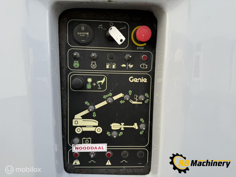 Вилушкар Genie S-85: слика 16