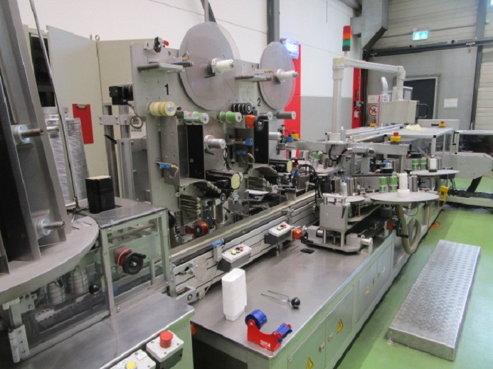 BECHER ETIKETTIERANLAGE SCHLEUTER GU 4S 6 - Машина за пакување: слика 5 BECHER ETIKETTIERANLAGE SCHLEUTER GU 4S 6 - Машина за пакување: слика 5