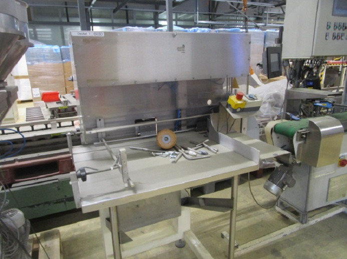 DECKEL ETIKETTIER ANLAGE (Zweckform mit Schleuter Etiketenspender) - Машина за пакување: слика 2 DECKEL ETIKETTIER ANLAGE (Zweckform mit Schleuter Etiketenspender) - Машина за пакување: слика 2