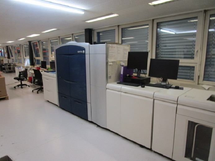 XEROX COLORPRESS 1000 / Colour 1000 mit Freeflow Printserver und Clear Toner - Дигитална машина за печатење: слика 3 XEROX COLORPRESS 1000 / Colour 1000 mit Freeflow Printserver und Clear Toner - Дигитална машина за печатење: слика 3