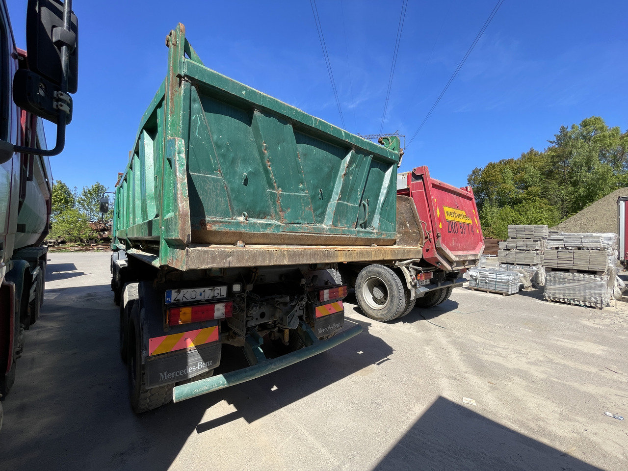 MERCEDES-BENZ Actros 3331 - Кипер: слика 2 MERCEDES-BENZ Actros 3331 - Кипер: слика 2