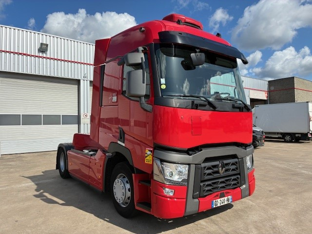 Renault Trucks T - Камион влекач: слика 2 Renault Trucks T - Камион влекач: слика 2