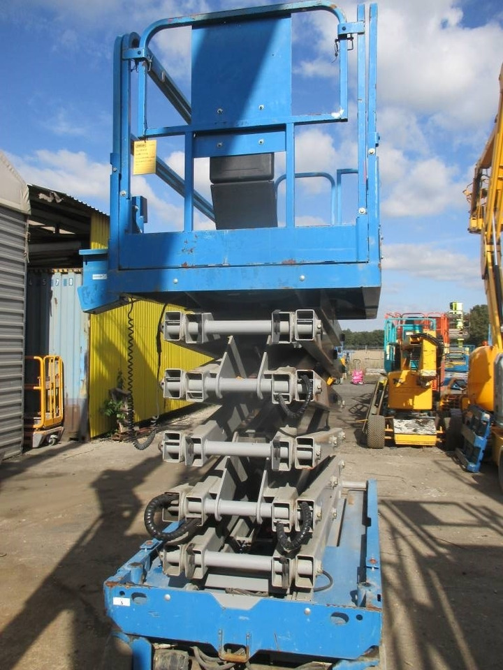 Genie GS 4047 - Кревач ножица: слика 3 Genie GS 4047 - Кревач ножица: слика 3