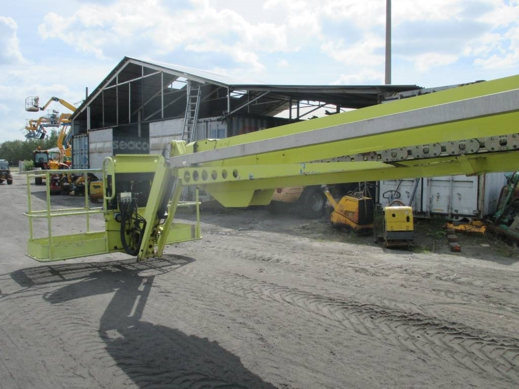 Телескопска платформа Genie S 105: слика 10