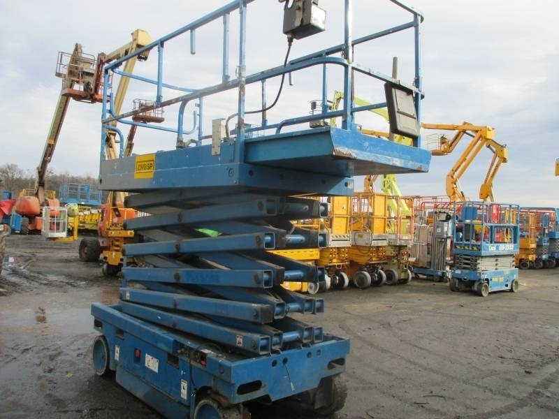 Haulotte Compact 14 - Кревач ножица: слика 4 Haulotte Compact 14 - Кревач ножица: слика 4