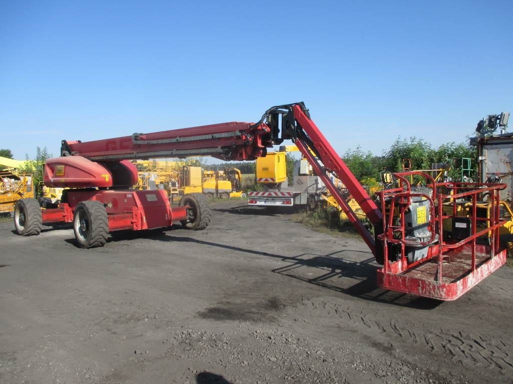 JLG 1200 SJP - Телескопска платформа: слика 2 JLG 1200 SJP - Телескопска платформа: слика 2