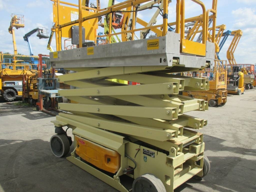 JLG 3246 ES - Кревач ножица: слика 4 JLG 3246 ES - Кревач ножица: слика 4