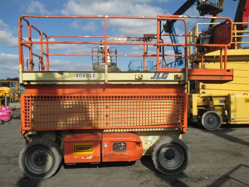 JLG 4069 LE - Кревач ножица: слика 2 JLG 4069 LE - Кревач ножица: слика 2