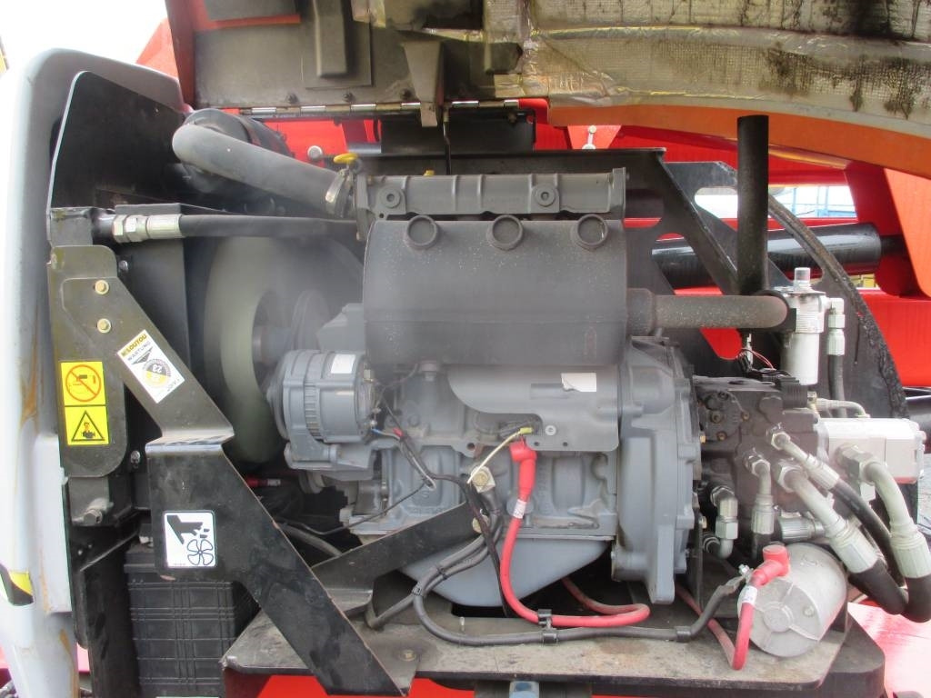 Дигачка зглобна платформа JLG 510 AJ: слика 14