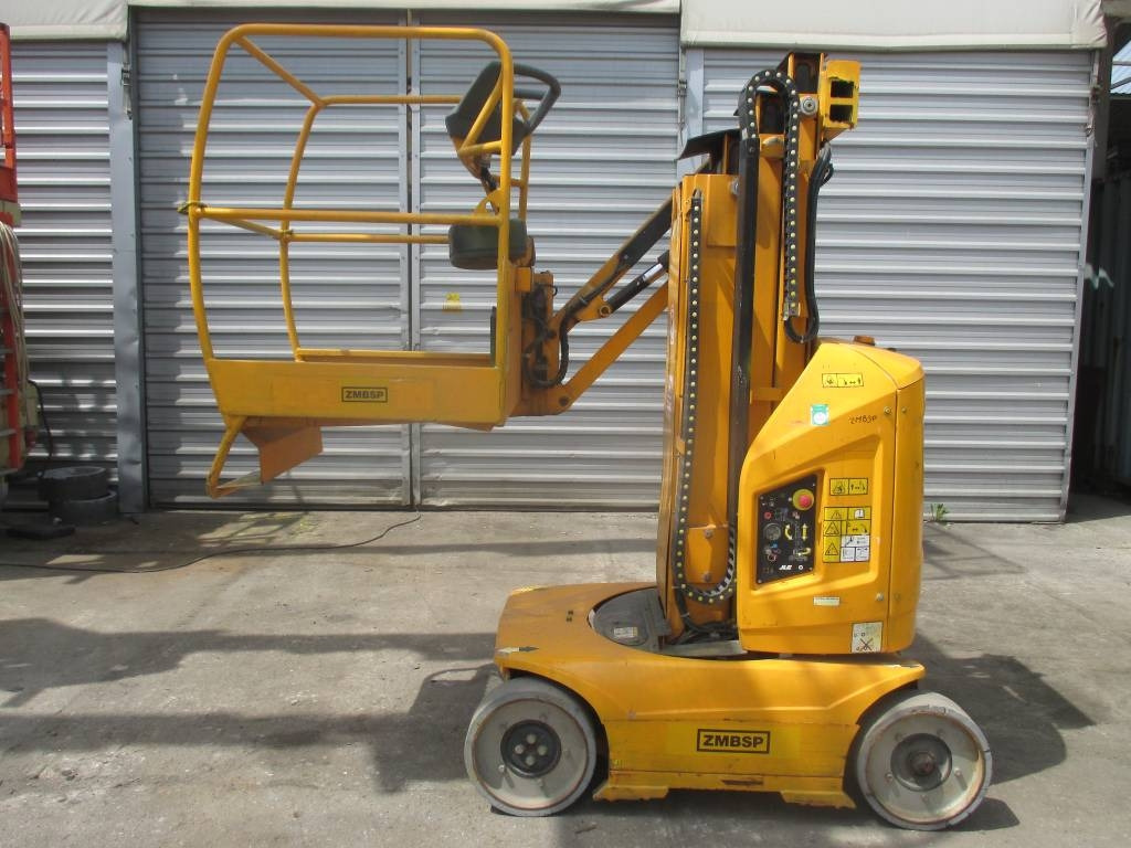 JLG Toucan 8 E - Вертикален јарболски подигнувач: слика 1 JLG Toucan 8 E - Вертикален јарболски подигнувач: слика 1