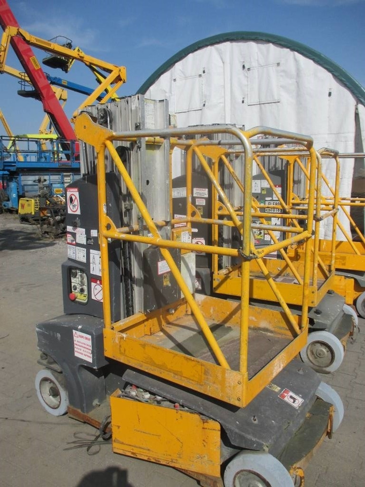 JLG Toucan Junior 8 - Вертикален јарболски подигнувач: слика 2 JLG Toucan Junior 8 - Вертикален јарболски подигнувач: слика 2