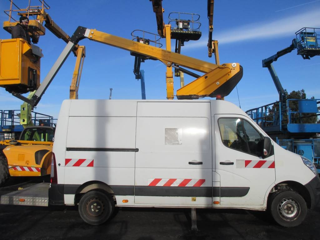 Klubb K32  - Камион со подигачка кошница: слика 1 Klubb K32  - Камион со подигачка кошница: слика 1