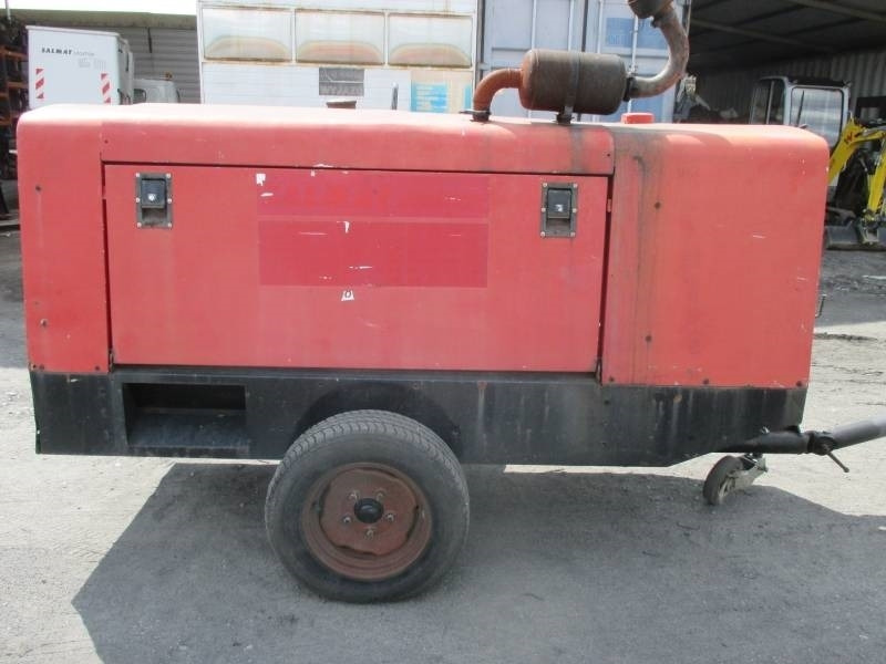 Lincoln E 500 S - Опрема за заварување: слика 2 Lincoln E 500 S - Опрема за заварување: слика 2