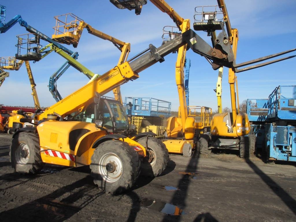 Manitou MT 932 - Телескопски ракувач: слика 1 Manitou MT 932 - Телескопски ракувач: слика 1