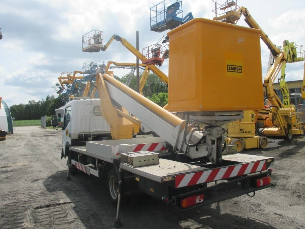Multitel MT 202 DS - Камион со подигачка кошница: слика 5 Multitel MT 202 DS - Камион со подигачка кошница: слика 5