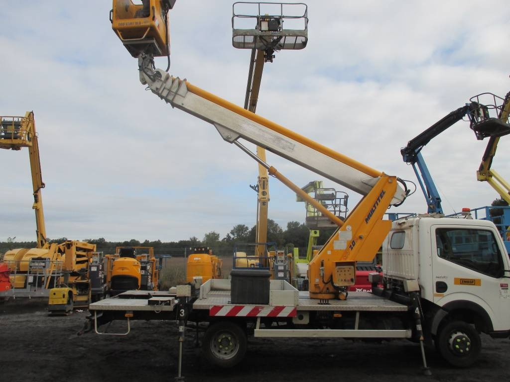 Multitel MT 202 - Камион со подигачка кошница: слика 1 Multitel MT 202 - Камион со подигачка кошница: слика 1