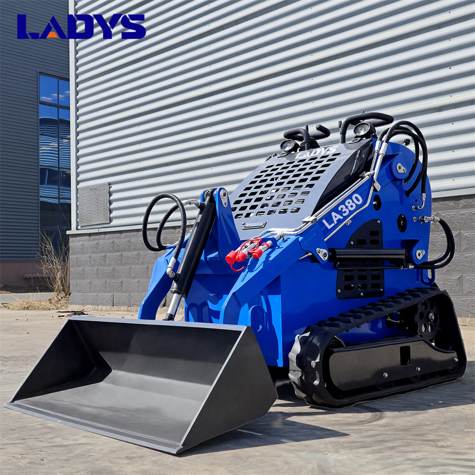 LADYS Free Shipping LA380 Mini Skid Steer Loader Compact Track Diesel Cheap Mini Skid Steer Loader For Sale With Mini Skid Steer Attachments 4 In 1 Bucket - Компактен натоварувач: слика 3 LADYS Free Shipping LA380 Mini Skid Steer Loader Compact Track Diesel Cheap Mini Skid Steer Loader For Sale With Mini Skid Steer Attachments 4 In 1 Bucket - Компактен натоварувач: слика 3
