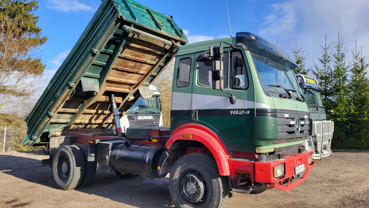 MB 1824 4X4 MB 1/84 4X4 - Кипер: слика 2 MB 1824 4X4 MB 1/84 4X4 - Кипер: слика 2