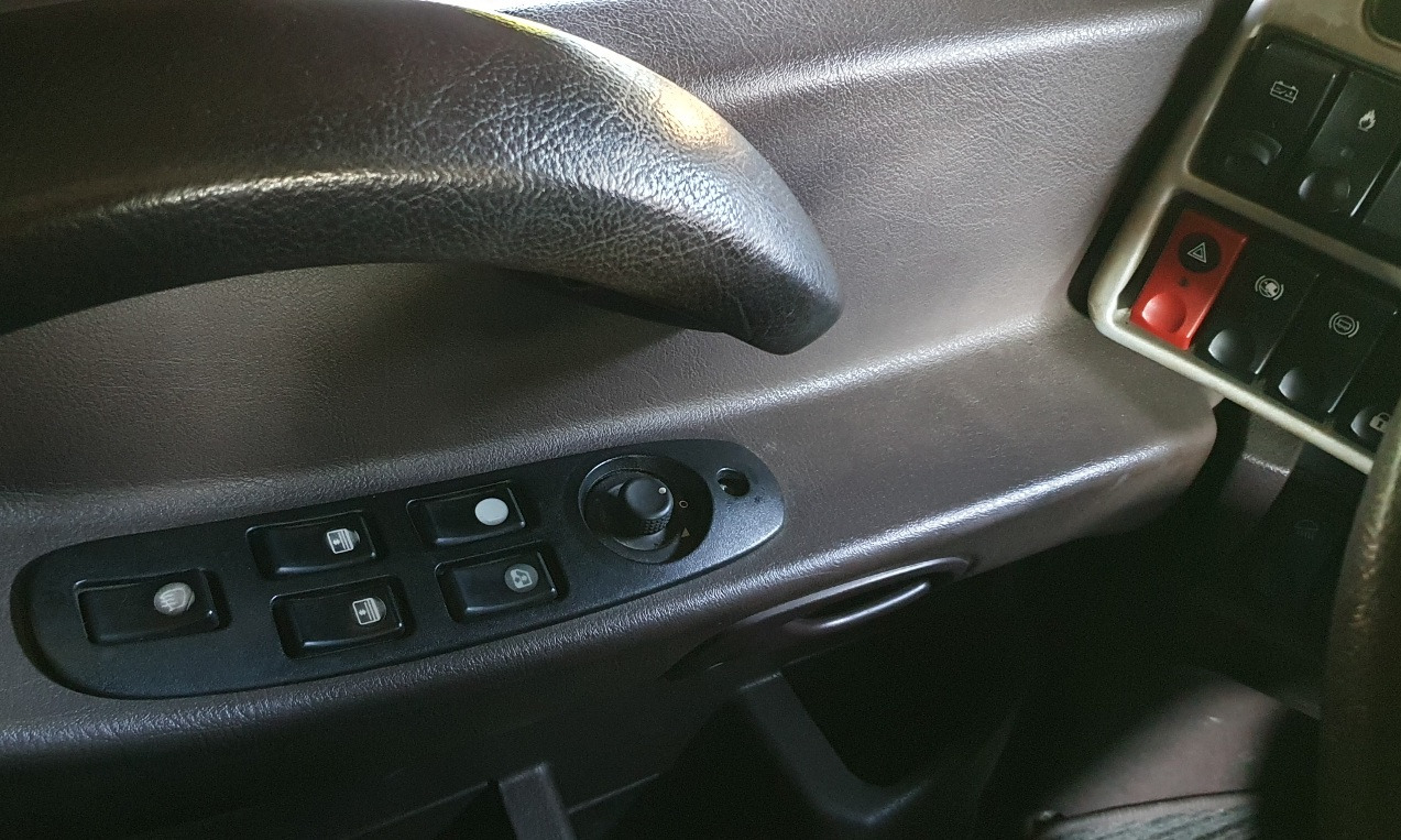 Автотранспортна полуприколка Racetransporter Achleitner 2 SNK 25: слика 21