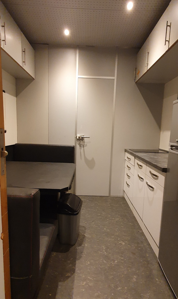 Автотранспортна полуприколка Racetransporter Achleitner 2 SNK 25: слика 6