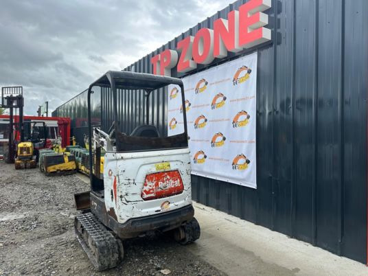 Мини багер Bobcat E17 Canopy: слика 6 Мини багер Bobcat E17 Canopy: слика 6