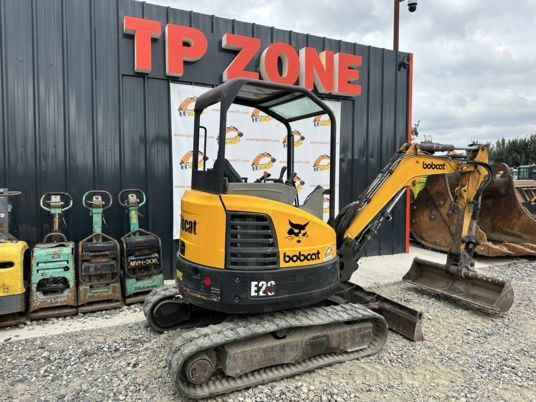Bobcat E26 à 18900 € HT - Мини багер: слика 3 Bobcat E26 à 18900 € HT - Мини багер: слика 3