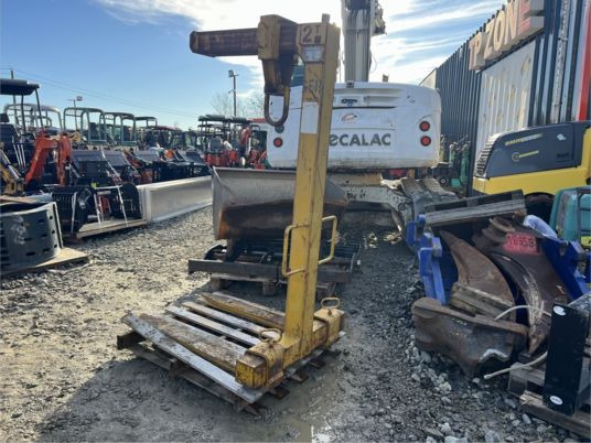 Lève palettes secatol - 850€ NET - Друга машина: слика 3 Lève palettes secatol - 850€ NET - Друга машина: слика 3