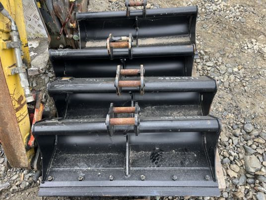 Godet de curage pour minipelle - axe 30 mm - Корпа: слика 1 Godet de curage pour minipelle - axe 30 mm - Корпа: слика 1