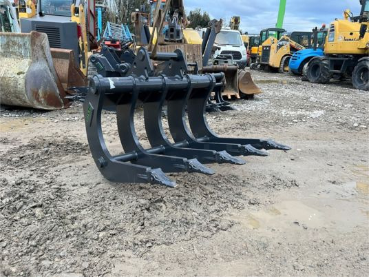 Godet fleco pour pelle de 7T à 12T - Корпа: слика 4 Godet fleco pour pelle de 7T à 12T - Корпа: слика 4