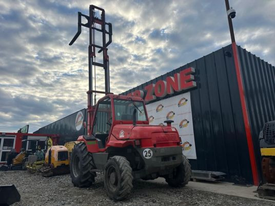 Manitou M26-4 4X4 à 18500 € HT - Вилушкар: слика 2 Manitou M26-4 4X4 à 18500 € HT - Вилушкар: слика 2