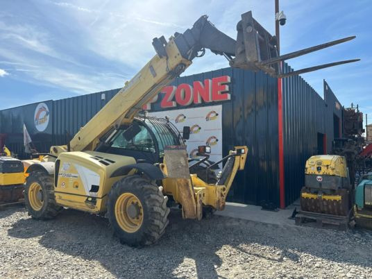 New Holland LM1745 - 17M - 4T5 à 29900 € HT - Телескопски ракувач: слика 1 New Holland LM1745 - 17M - 4T5 à 29900 € HT - Телескопски ракувач: слика 1