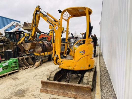 Yanmar Vio20-4 Canopy - Мини багер: слика 3 Yanmar Vio20-4 Canopy - Мини багер: слика 3