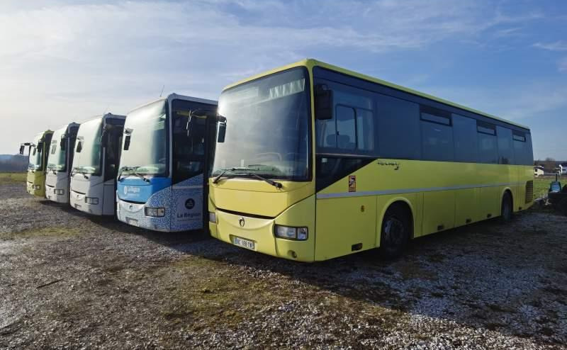 Irisbus Iveco Recreo 5 sztuk 2009 - Приградски автобус: слика 2 Irisbus Iveco Recreo 5 sztuk 2009 - Приградски автобус: слика 2