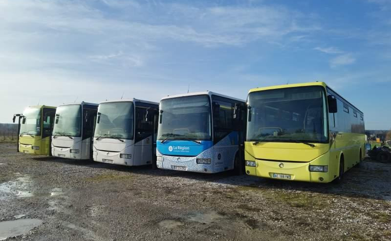Irisbus Iveco Recreo 5 sztuk 2009 - Приградски автобус: слика 3 Irisbus Iveco Recreo 5 sztuk 2009 - Приградски автобус: слика 3