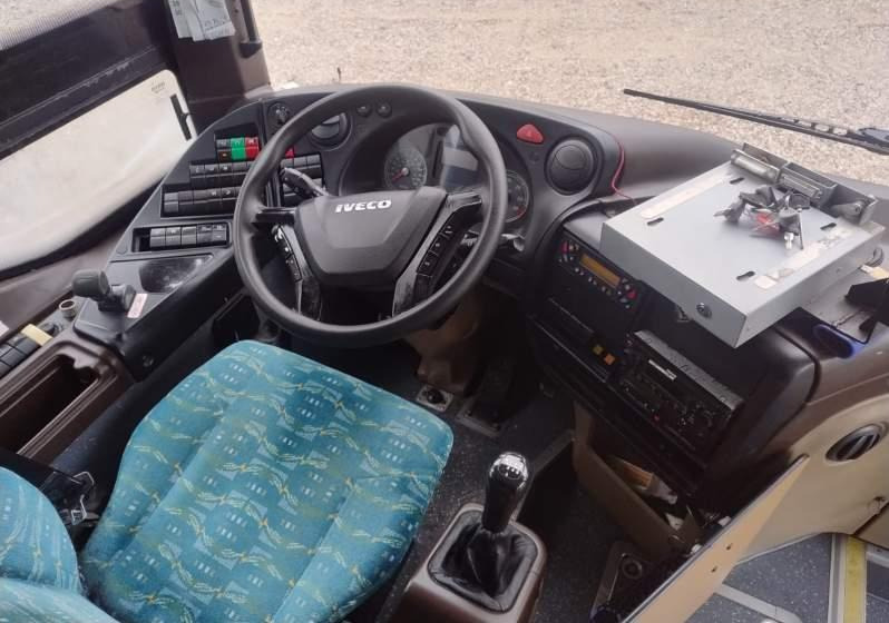 Iveco Crosswey 12M 2 szt KLIMA - Приградски автобус: слика 5 Iveco Crosswey 12M 2 szt KLIMA - Приградски автобус: слика 5