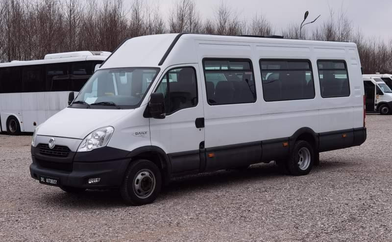 Iveco Daily 23 miejsca, KLIMA, WEBASTO - Приградски автобус: слика 2 Iveco Daily 23 miejsca, KLIMA, WEBASTO - Приградски автобус: слика 2