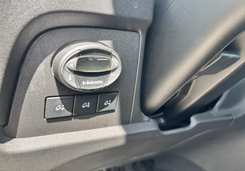 Iveco Daily A65C Pakiet 2 szt - Приградски автобус: слика 4 Iveco Daily A65C Pakiet 2 szt - Приградски автобус: слика 4
