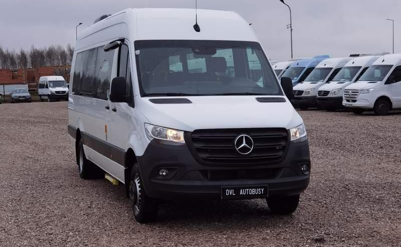Mercedes-Benz Sprinter 2023 jak nowy 44 tys km 23+5 miejsc - Приградски автобус: слика 4 Mercedes-Benz Sprinter 2023 jak nowy 44 tys km 23+5 miejsc - Приградски автобус: слика 4