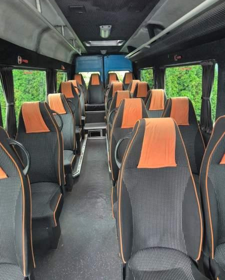 Mercedes-Benz Sprinter 413 CDI 20+6 - Приградски автобус: слика 2 Mercedes-Benz Sprinter 413 CDI 20+6 - Приградски автобус: слика 2