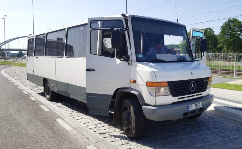 Mercedes-Benz Vario 814D 38+12 - Приградски автобус: слика 2 Mercedes-Benz Vario 814D 38+12 - Приградски автобус: слика 2