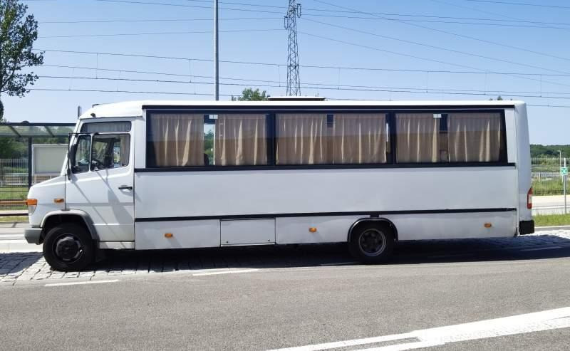Mercedes-Benz Vario 814D 38+15 - Приградски автобус: слика 3 Mercedes-Benz Vario 814D 38+15 - Приградски автобус: слика 3