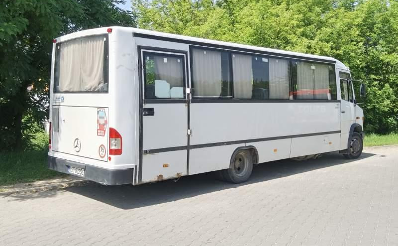 Mercedes-Benz Vario 814D 38 - Приградски автобус: слика 2 Mercedes-Benz Vario 814D 38 - Приградски автобус: слика 2