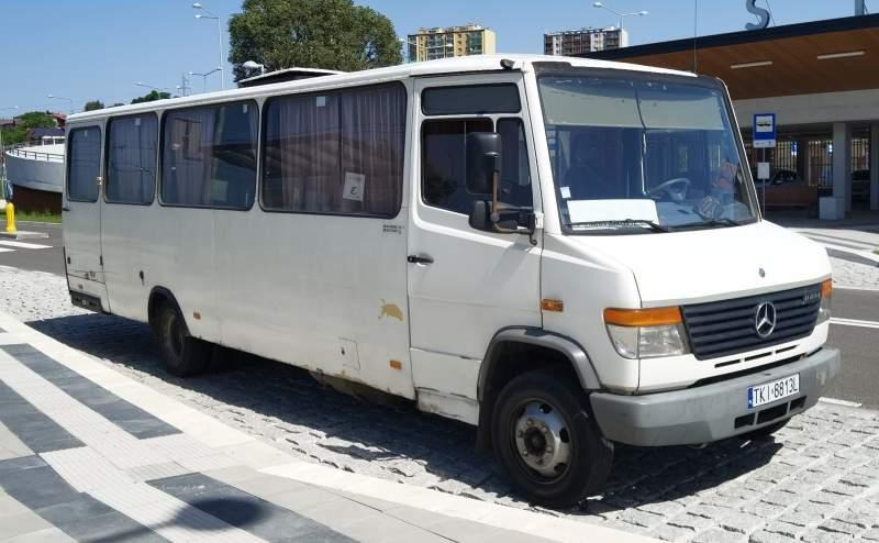 Mercedes-Benz Vario 814D 39+12 - Приградски автобус: слика 4 Mercedes-Benz Vario 814D 39+12 - Приградски автобус: слика 4