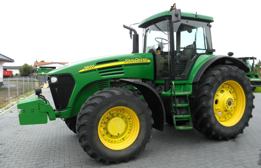 John Deere 7820 2006 Rok, POWERQUAD Skrzynia, TLS, Nie Malowany, Stan Idealny - Трактор: слика 5 John Deere 7820 2006 Rok, POWERQUAD Skrzynia, TLS, Nie Malowany, Stan Idealny - Трактор: слика 5