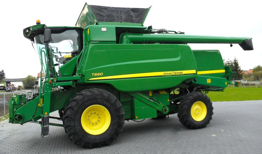 John Deere T660 2014 Rok, heder 7,6m, 2700 mtg na silniku, Najbogatsza Wersja, Nie Malowany, Stan Idealny - Комбајн: слика 3 John Deere T660 2014 Rok, heder 7,6m, 2700 mtg na silniku, Najbogatsza Wersja, Nie Malowany, Stan Idealny - Комбајн: слика 3
