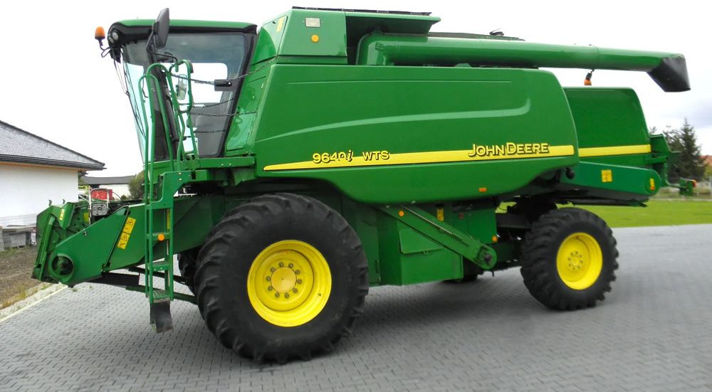 John Deere WTS 9640i 2006 Rok , Nowsza Wersja, heder,6,7m, Greenstar, Nie Malowany, Stan Bardzo Dobry - Комбајн: слика 1 John Deere WTS 9640i 2006 Rok , Nowsza Wersja, heder,6,7m, Greenstar, Nie Malowany, Stan Bardzo Dobry - Комбајн: слика 1