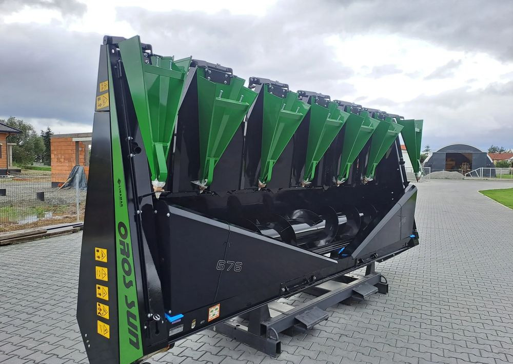 Oros Oros SUN 676 6 rzędowy, Nowe Przystawki do zbioru Słonecznika - Жнеач за сончоглед: слика 5 Oros Oros SUN 676 6 rzędowy, Nowe Przystawki do zbioru Słonecznika - Жнеач за сончоглед: слика 5