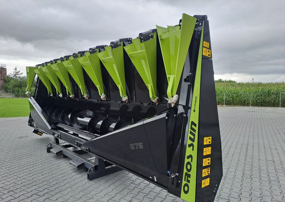 Oros Oros SUN 876 8 rzędowy, Nowe Przystawki do zbioru słonecznika - Жнеач за сончоглед: слика 2 Oros Oros SUN 876 8 rzędowy, Nowe Przystawki do zbioru słonecznika - Жнеач за сончоглед: слика 2