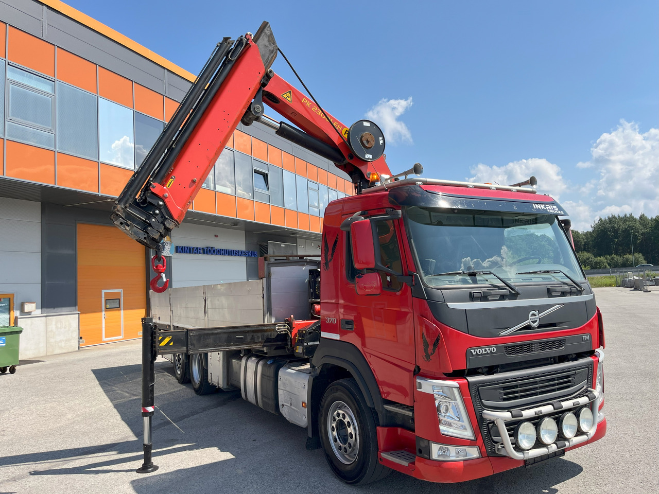 Volvo FM370 6X2 EURO6 + CRANE PALFINGER PK23001EH - Камион со кран: слика 1 Volvo FM370 6X2 EURO6 + CRANE PALFINGER PK23001EH - Камион со кран: слика 1